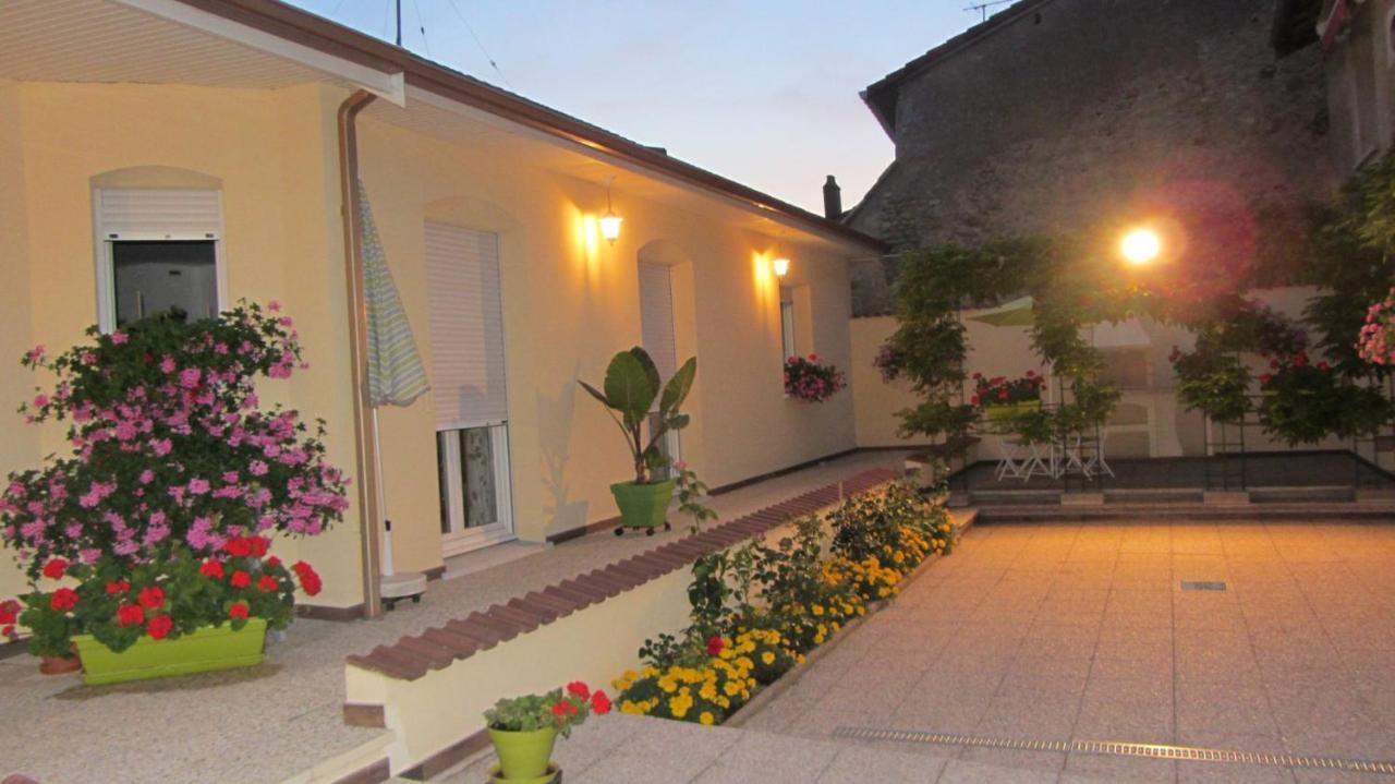 Les Glycines Bed and Breakfast Choloy Buitenkant foto